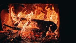 Fireplace flame adjustment